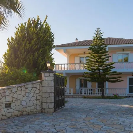 Lilly Villa *
